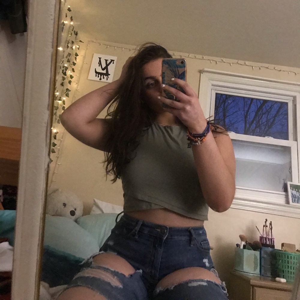 Charlotte Russe crop top